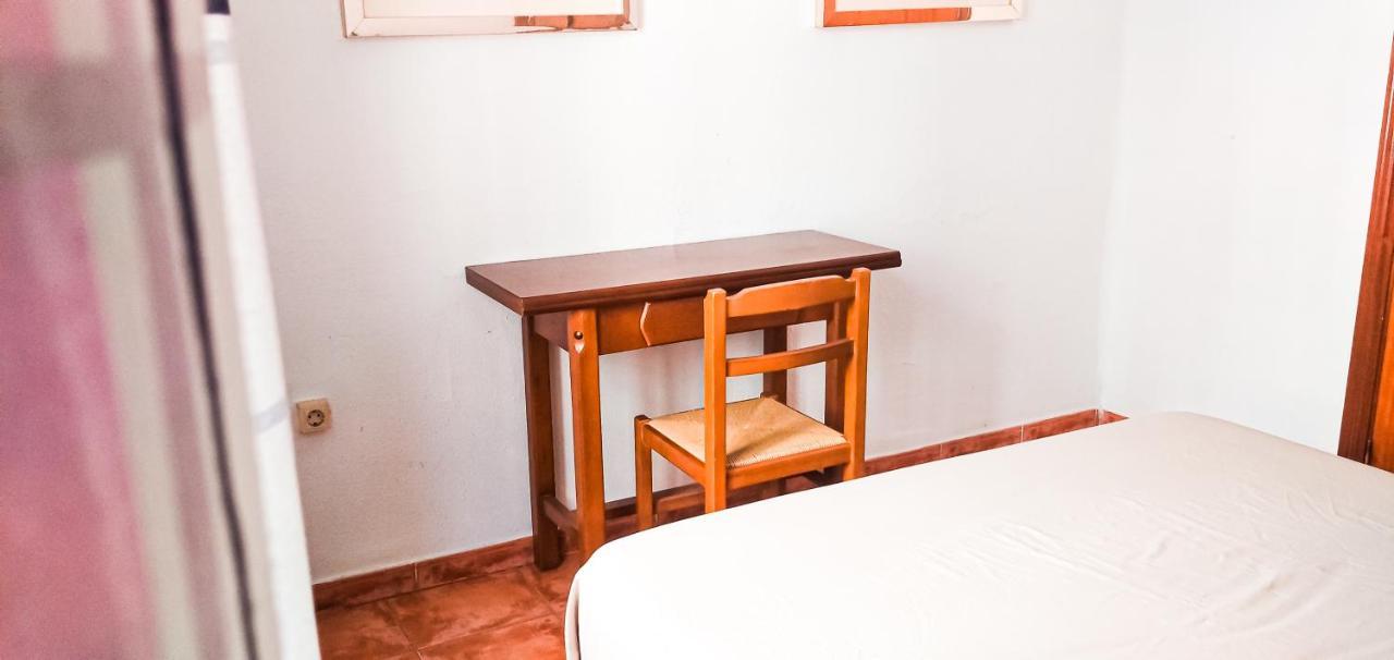 Sweet Room In Malaga Center "Homestay" - Habitacion Alojamiento En Apartamento Eksteriør billede